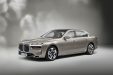 BMW показала новый электрический седан i7 с дисплеем 8K. Стоит $120 тысяч