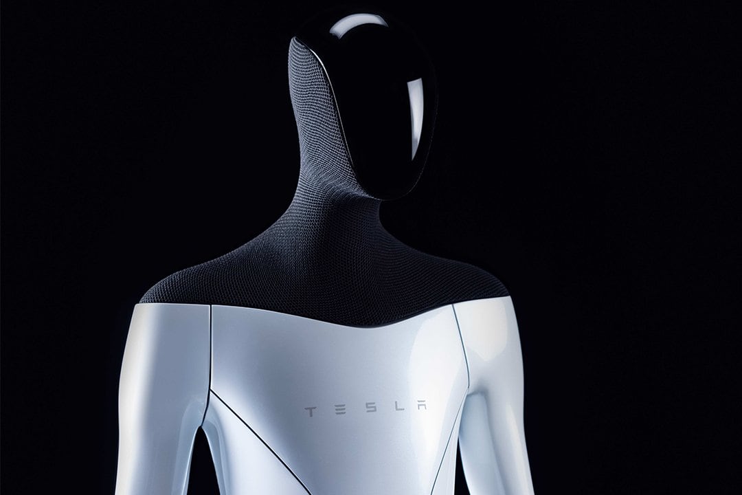 Tesla планирует начать производство гуманоидного робота Optimus в 2023 году