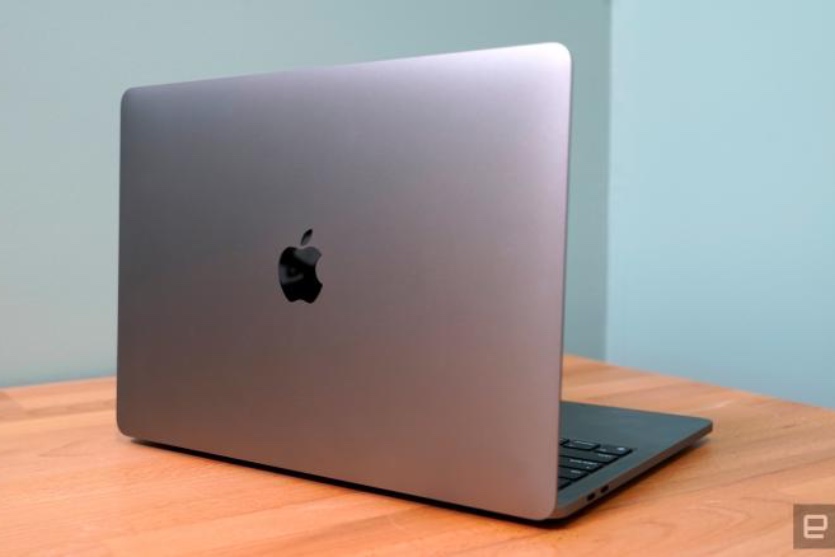 Вышли первые обзоры MacBook Pro с процессором M2