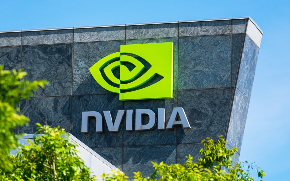 NVIDIA перестала продавать лицензии российским компаниям на софт для стриминга игр. Это грозит проблемами в работе суперкомпьютеров Сбера и Яндекса