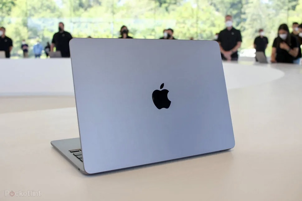 Производители Windows-ноутбуков испугались нового MacBook Air на М2. Приходит лидер в категории до 100 тысяч
