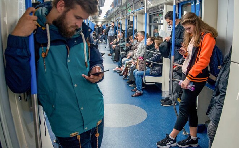 Скорость мобильного интернета в метро Москвы выросла в 2 раза
