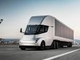 Tesla начала поставлять первые электрические грузовики Tesla Semi