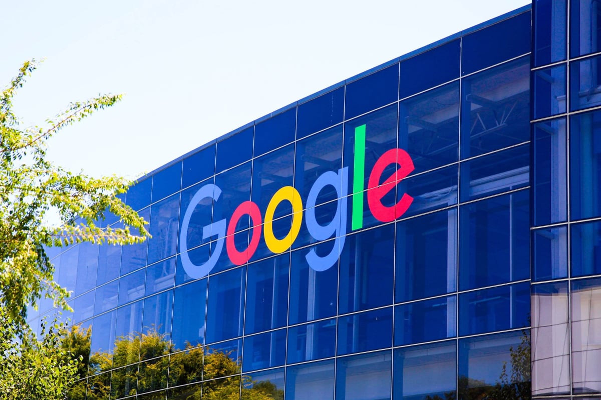 Google объявила о сокращении 12 тысяч сотрудников