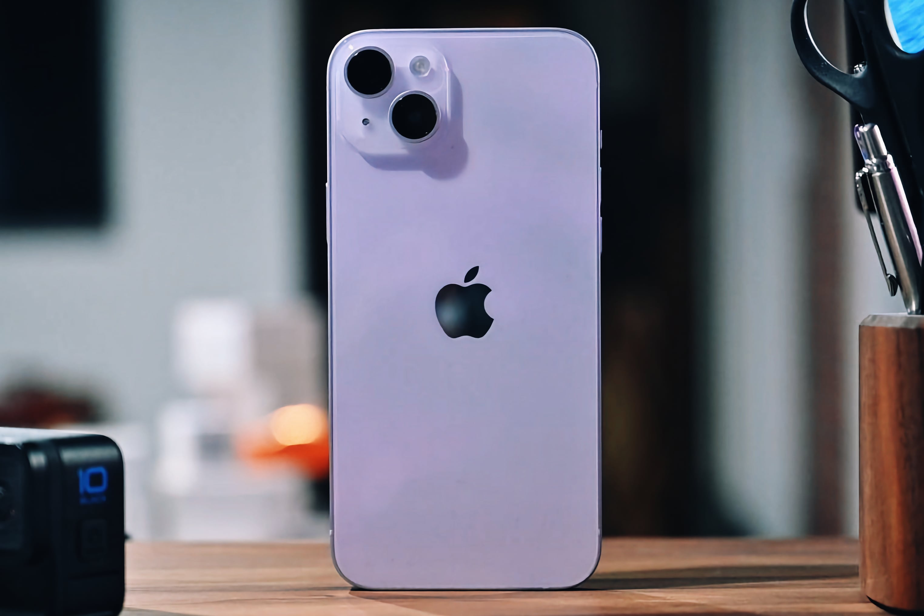 Купить iPhone - цена, продажа, каталог. Купить оригинальный смартфон Айфон в Dev