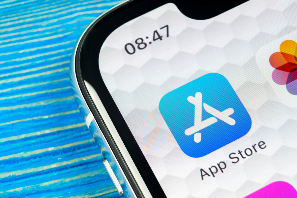 Apple впервые опубликовала статистику по работе App Store. Например, сколько там приложений