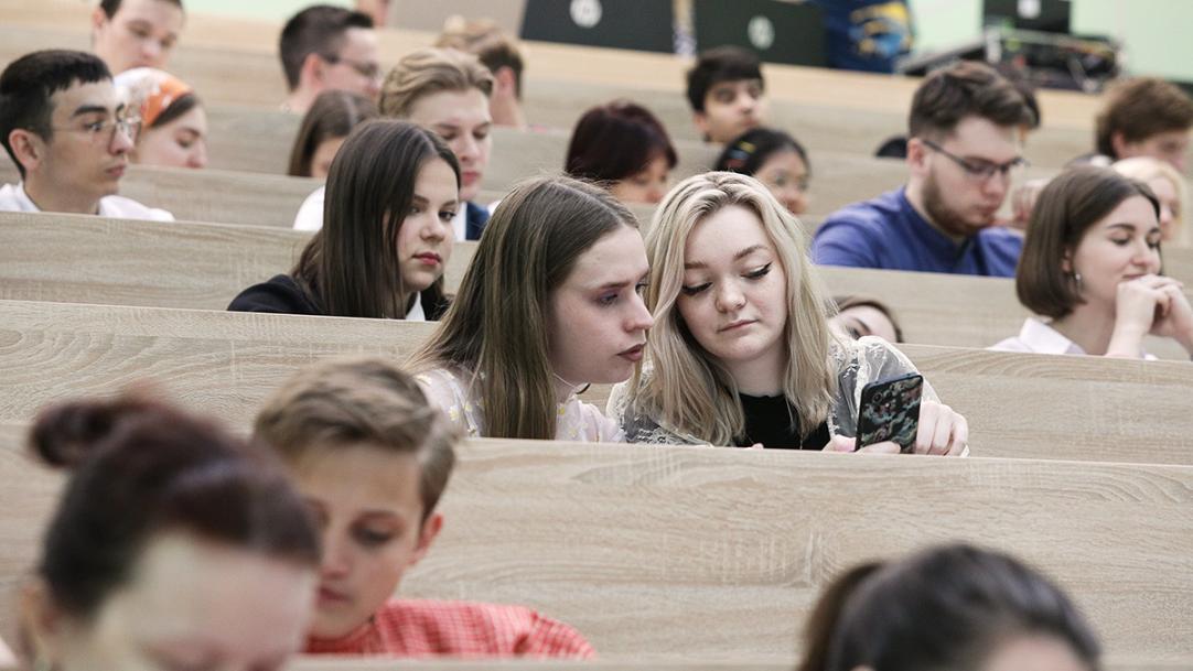 Студенты университета Тинькофф получат отсрочку от армии со второго года обучения