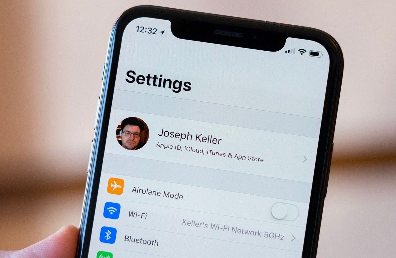 Пользователи iOS 17 теперь могут входить в Apple ID по номеру телефона