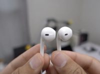 Новейшие Apple EarPods за $19 с USB-C воспроизводят музыку без сжатия. Не путайте с AirPods