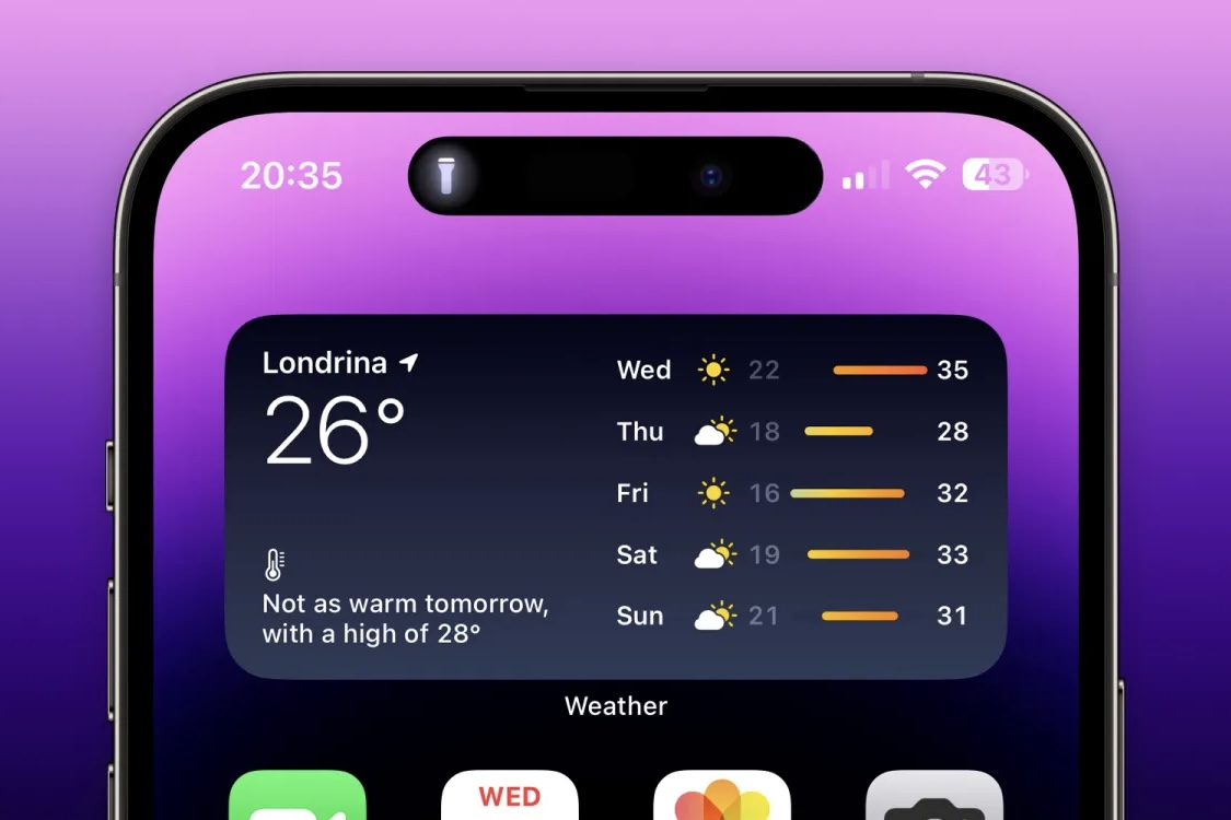 В iOS 17.1 на iPhone 14 Pro появилась иконка фонарика для Dynamic Island