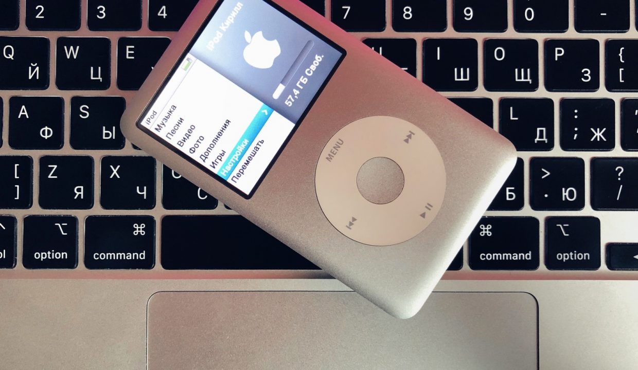 Как я стал обладателем легендарного iPod Classic.  Зачем он нужен в 2023 году