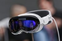 Apple готовится выпустить шлем Vision Pro к февралю