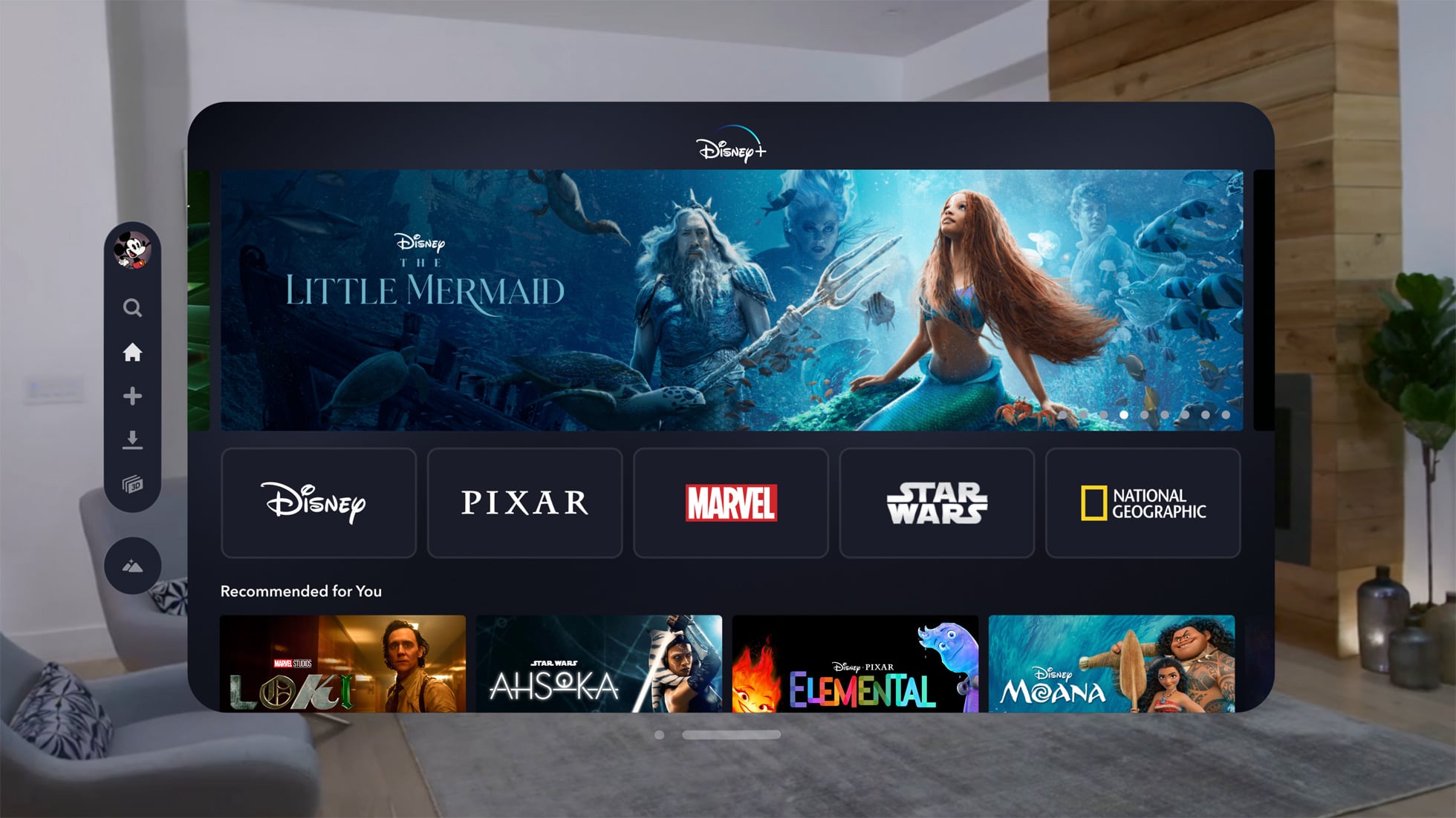 Apple назвала стриминговые сервисы и 3D-фильмы, которые будут доступны на старте продаж Vision Pro