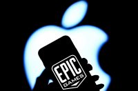«Это многоходовочка и обдираловка». Глава Epic Games раскритиковал Apple за изменения в App Store