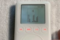 Найден уникальный прототип iPod cо встроенным Тетрисом. Такой никогда не продавался в мире