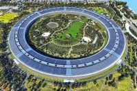 3e7ad1768e6a4ffc8d1d81953378dd63 Сотрудник Apple подал в суд на компанию за слежку через личные устройства