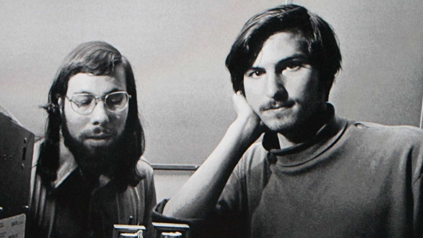 Сегодня Apple исполнилось 49 лет. С днем рождения