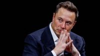 Илон Маск объявил о создании армии роботов и пригрозил уйти из Tesla, если его долю не увеличат до 25%