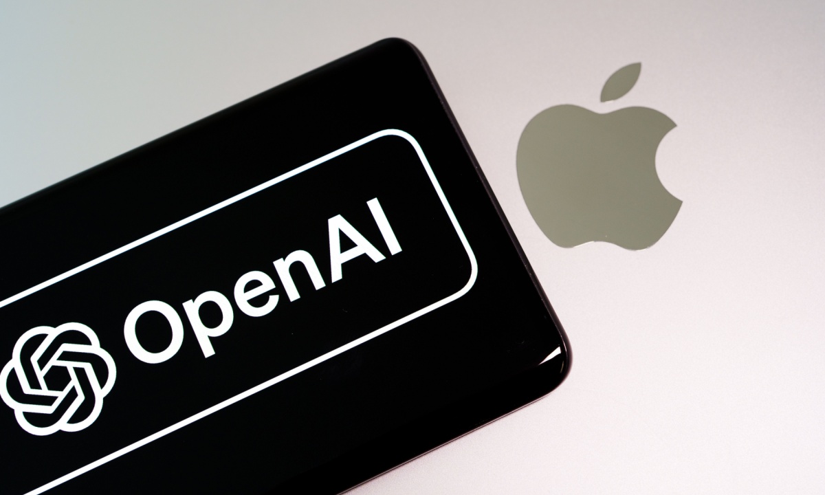 Ведущие дизайнеры и инженеры Apple массово увольняются и переходят в OpenAI 