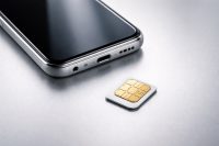 ChatGPT Image 18 дек. 2025 г., 09_21_41 Российские абоненты стали чаще менять операторов связи из-за ограничений интернета