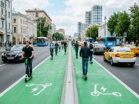 В Совете Федерации предложили сделать выделенные полосы для электросамокатов