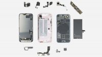 iFixit разобрали iPhone 17e и выяснили, что модуль MagSafe можно легко переставить в iPhone 16e