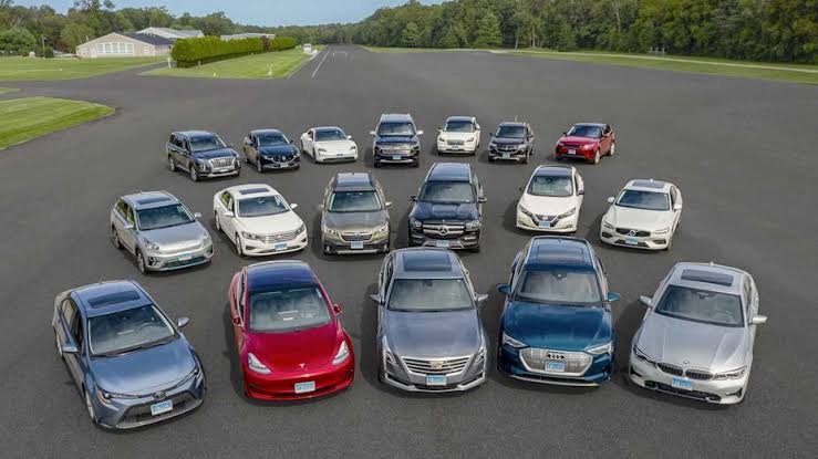 Сервис Автотека от Авито Авто теперь позволяет быстро сравнивать авто по пробегу и ДТП с похожими машинами на рынке