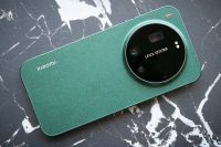 В России стартовали продажи смартфонов Xiaomi 17 и Xiaomi 17 Ultra. Камеры топ, но цены кусаются