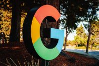 file-20250409-62-yo87fd Google теперь переписывает заголовки сайтов в Поиске с помощью ИИ