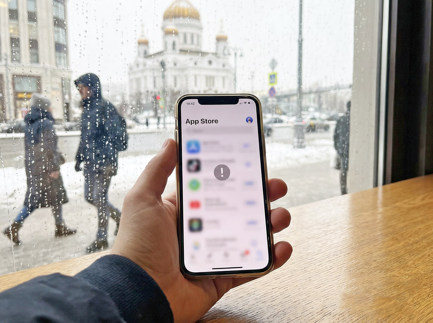 Прощай, Apple ID. Что случится, когда в России отключат оплату iCloud, App Store и Apple Music