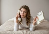 Домашний телефон снова в тренде. Какие плюсы в проводной связи дома