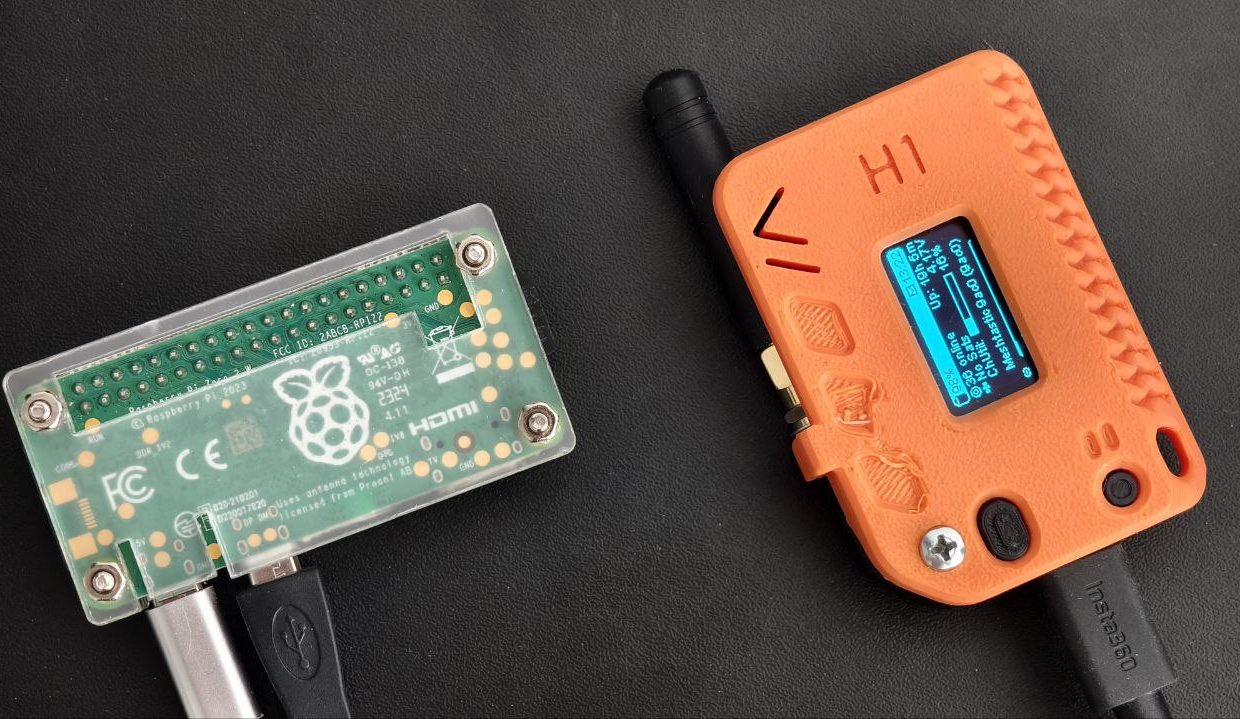 Актуалочка подъехала! Блогер из Москвы запустил Telegram на пейджере и читает сообщения без мобильного интернета