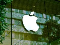Apple заработала рекордные $111,2 млрд за первый квартал 2026 года, потому что спрос на iPhone 17 зашкаливает